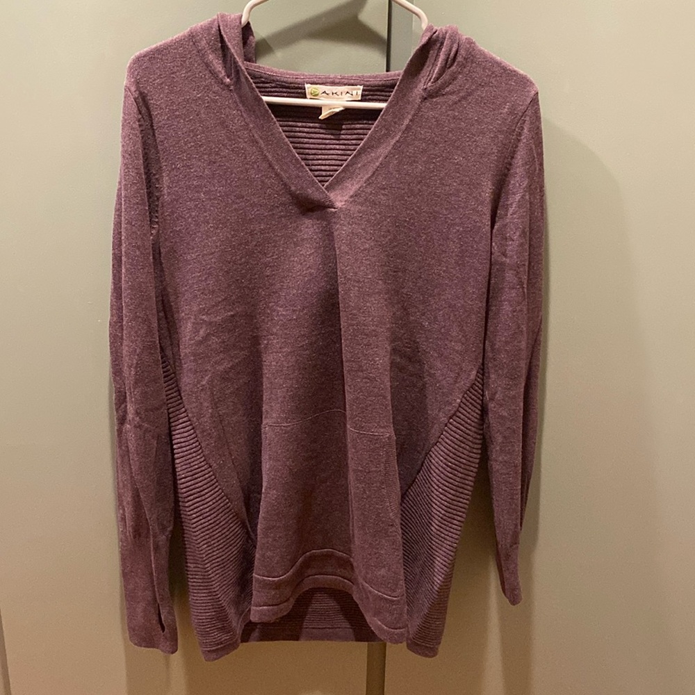 Dakini Purple V-Neck Sweater